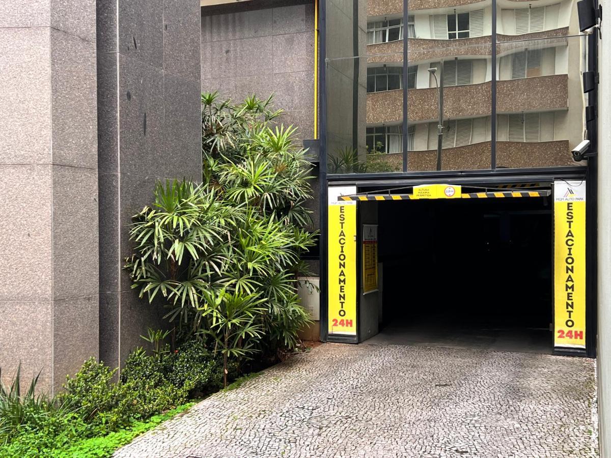 Flat Savassi Super Luxo